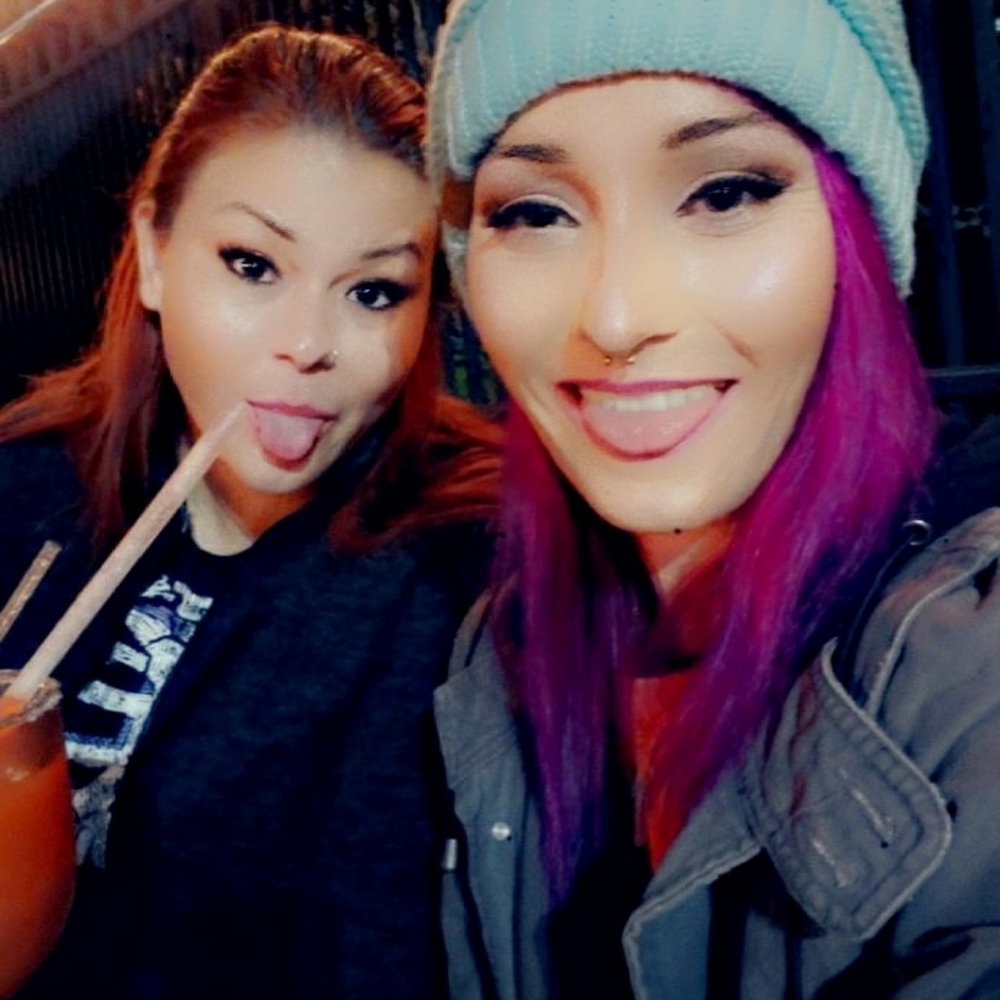 Meet your Posher, Danielle